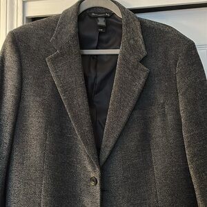 Claiborne Classic Gray Men's wool blend Blazer!!